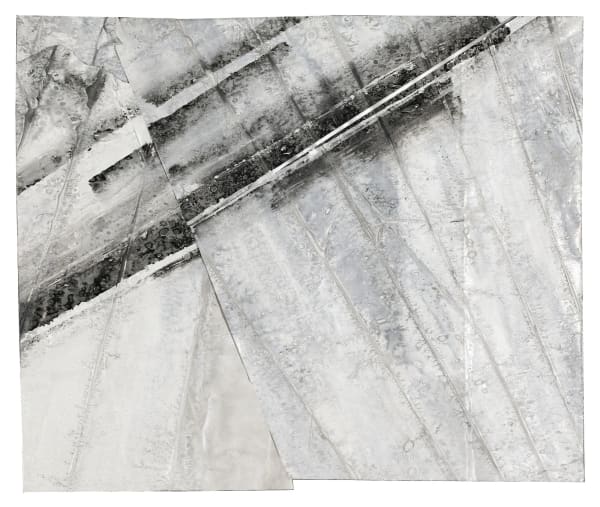 Zheng Chongbin 郑重宾 The Line of Reflection 反光线, 2016 Ink and acrylic on xuan paper 墨 丙烯 宣纸 26 3/8...